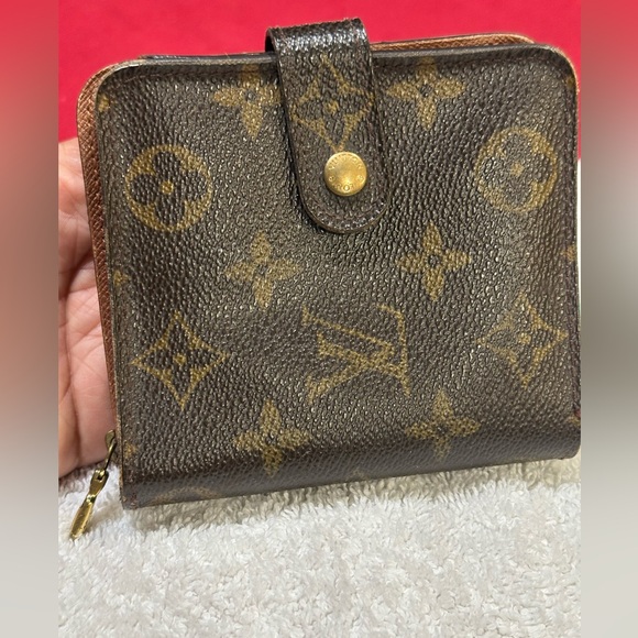 Louis Vuitton Handbags - Louis Vuitton Brown Monogram Compact Wallet